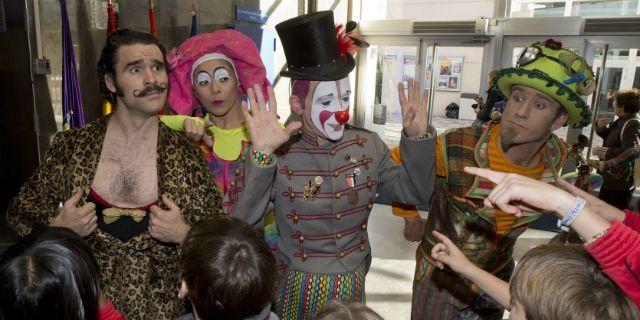 Pozuelo recibe el 2015 con espectáculos de magia y circo