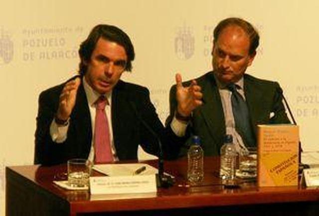 Aznar reúne a 1.000 personas y reconoce que no existen armas de destrucción masiva en Iraq