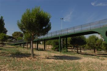 Inaugurada la pasarela que une el Parque Cerro de los Perdigones con la urbanización Miradores II