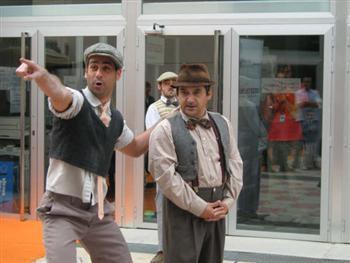 Animadrid organiza concursos de disfraces o teatro callejero para entretener a los niños