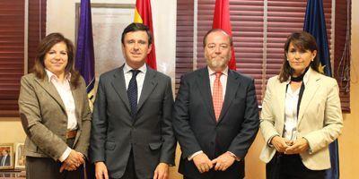 El Ayuntamiento renueva el convenio con la Universidad Francisco de Vitoria