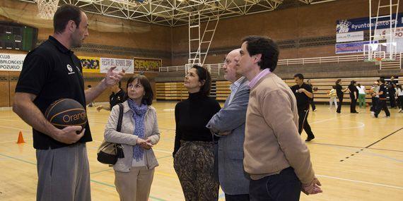 'Basket y Autismo' de integración en el polideportivo El Torreón