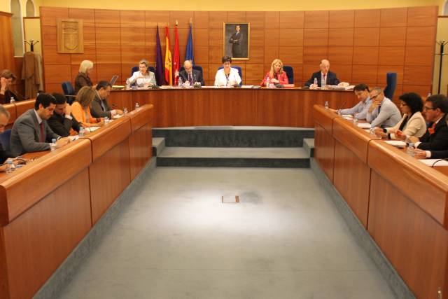El programa “UNED senior” continuará en Pozuelo tras las negociaciones del Ayuntamiento con la Universidad
