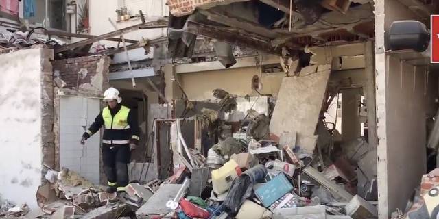 Una explosión en un restaurante de comida china obliga a desalojar dos bloques de edificios