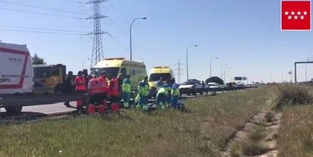 Fallece un motorista en la M-40 a la altura de Pozuelo tras chocar contra un vehículo