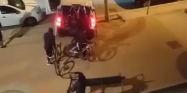 Detenidos los responsables de los dos robos en la tienda de bicicletas de la Vía de las Dos Castillas