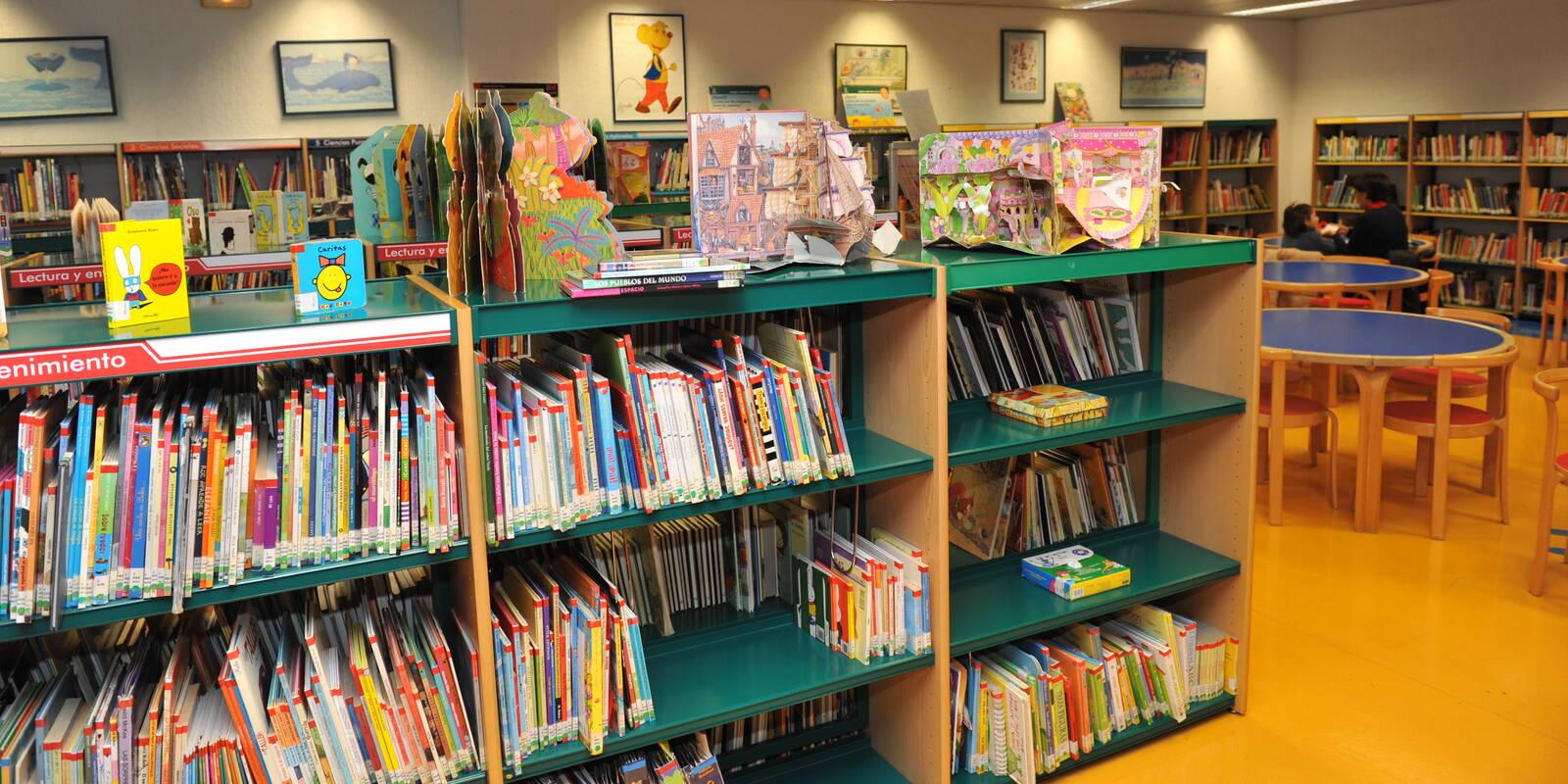 Las bibliotecas de Pozuelo recibirán cada año 3.000 libros hasta 2025