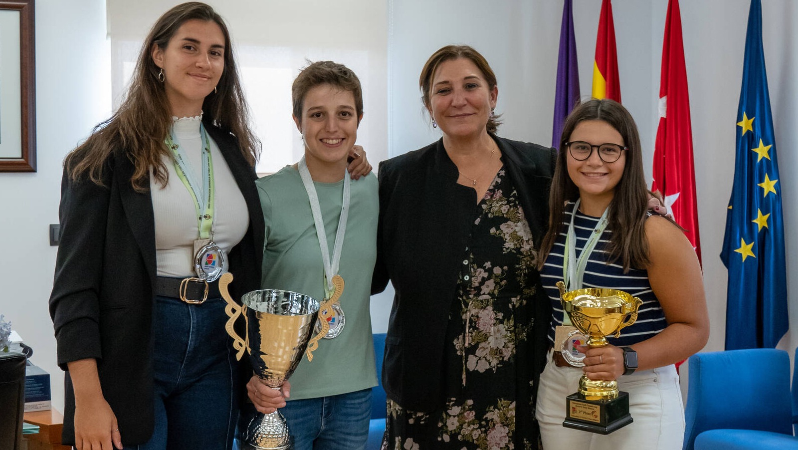 Quislant recibe al equipo femenino del Club de Arqueros de Pozuelo