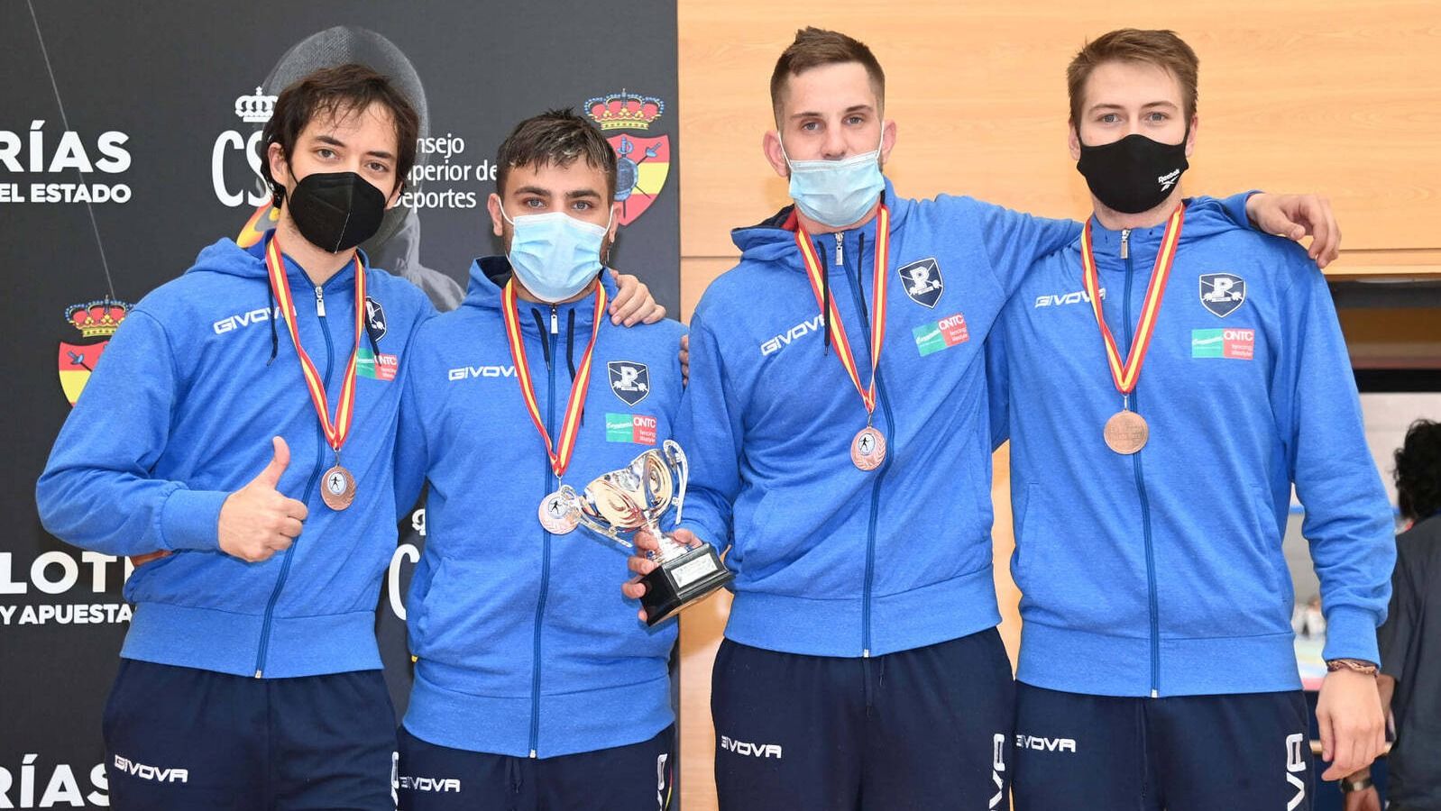 El Club Esgrima Pozuelo gana dos medallas de bronce en el Campeonato de España sénior