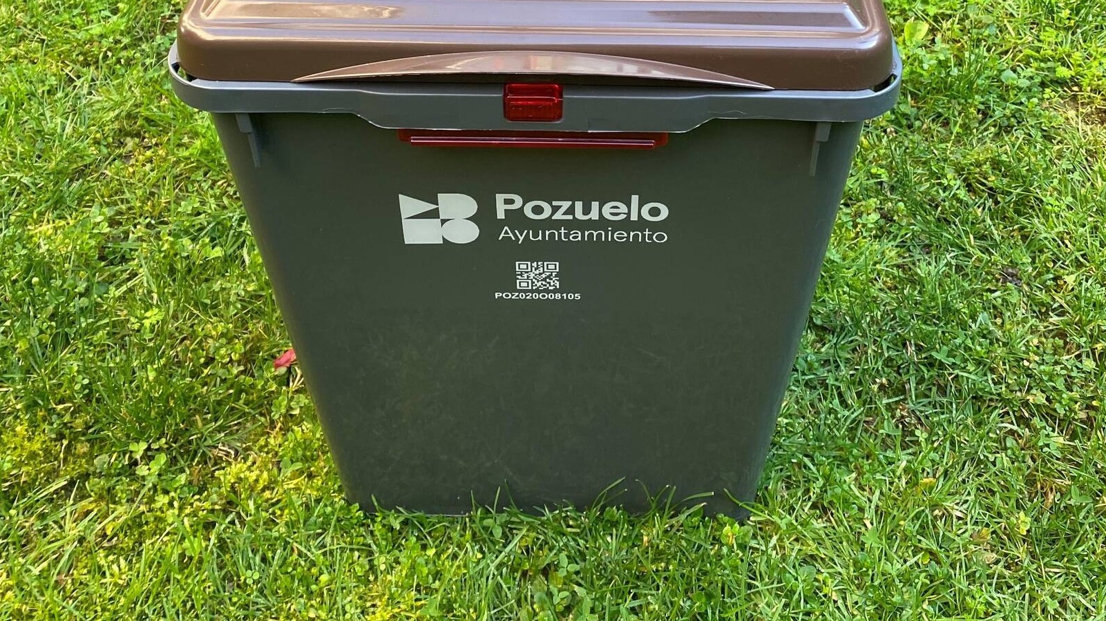 Pozuelo entregará un contenedor marrón a las viviendas unifamiliares para facilitar el reciclaje de los residuos orgánicos