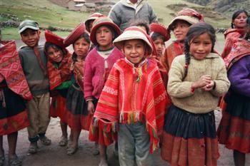 El Pleno ha reconocido la entrega y lucha de los cooperantes por conseguir un mundo mejor