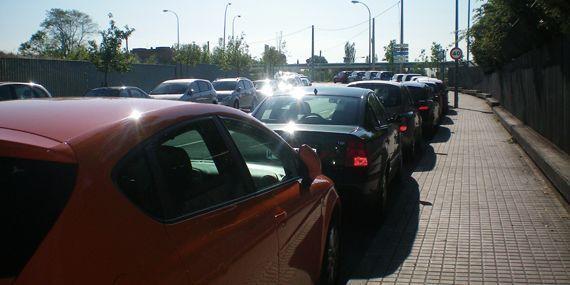 Los vecinos de Prado de Somosaguas se quejan del mal uso de las zonas libres de parquímetros