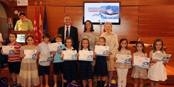 Premio a los pequeños artistas de Pozuelo