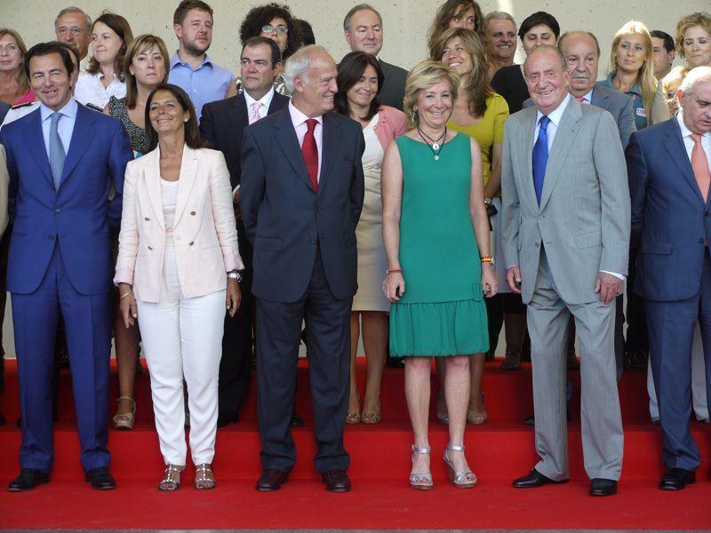 120823 visita rey juan carlos 112 madrid esperanza aguirre Paloma Adrados 13