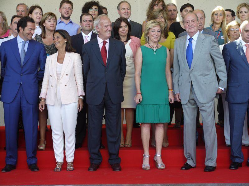 120823 visita rey juan carlos 112 madrid esperanza aguirre Paloma Adrados 14