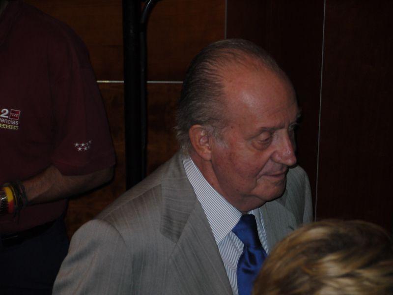 120823 visita rey juan carlos 112 madrid esperanza aguirre Paloma Adrados 2