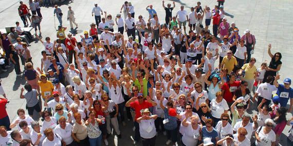 Música, conferencias y deportes para los mayores