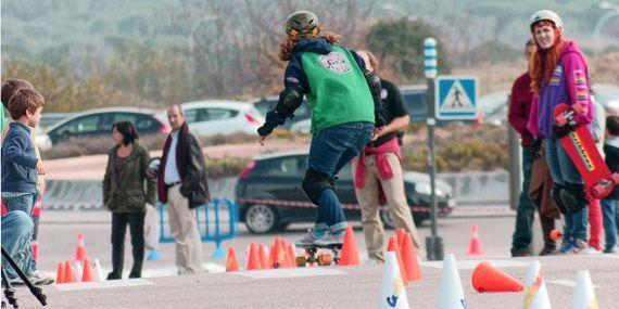 Éxito en la 'Primera Exhibición de Longboard' en Pozuelo