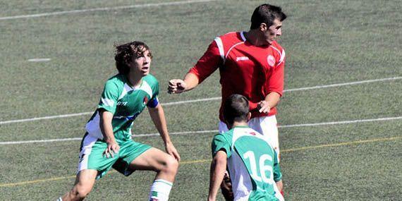 El Pozuelo B coge aire mientras que la EFMO Boadilla se ahoga en los puestos de descenso