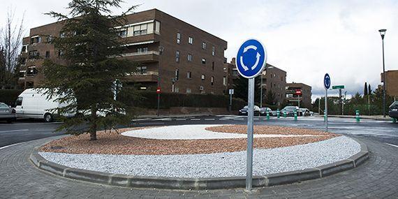 Nueva rotonda en la zona de la Avenida de Europa