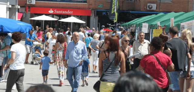 El Pleno aprueba una ayuda de 30.000 euros para la Asociación de Comerciantes Pozuelo Calidad