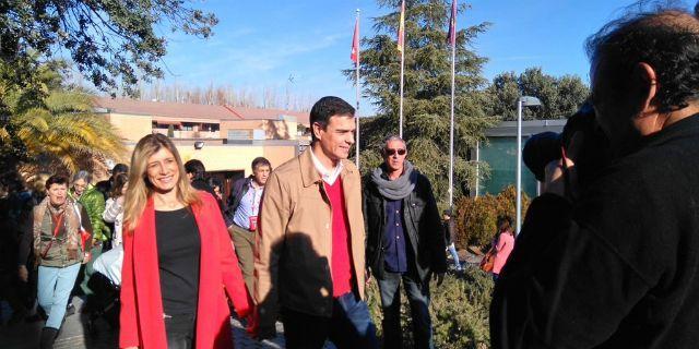 Pedro Sánchez ejerce su derecho a voto en Pozuelo 