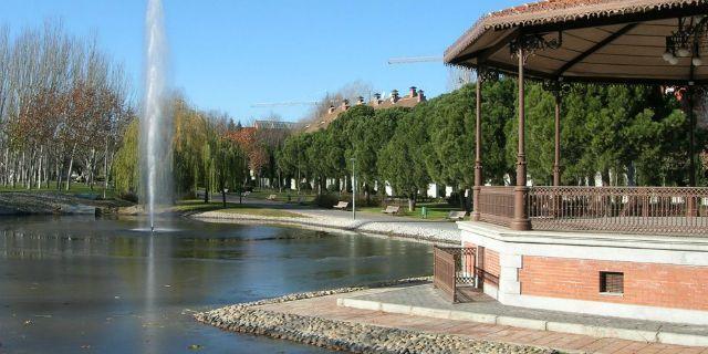 Delegados de las empresas de jardinería se reúnen con Eduardo Oria