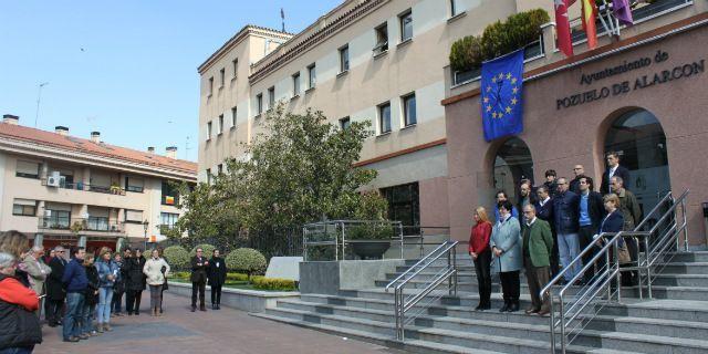 Minuto de silencio en Pozuelo por los atentados de Bruselas