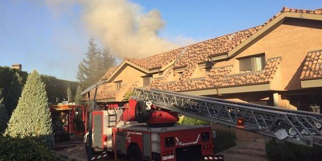 Controlado el incendio en La Finca de Pozuelo