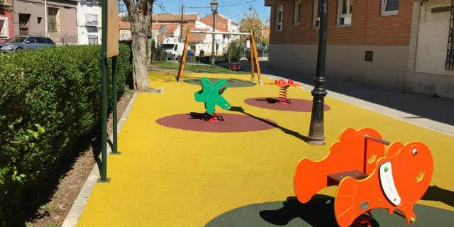 El PSOE considera un “capricho” el nuevo parque infantil de la calle Fuentecilla 