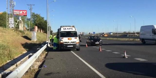 Un motorista grave tras un accidente en la M-40 a la altura de Pozuelo