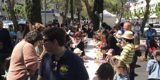 La Feria del Libro congregó a cientos de personas en Pozuelo de Alarcón