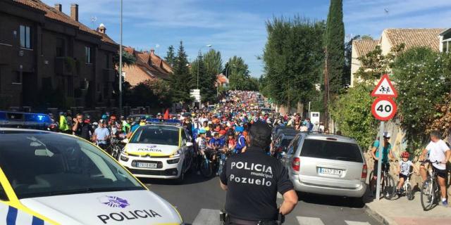 Un millar de personas pedalearon en la Fiesta de la Bicicleta de Pozuelo 