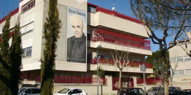 La Reina Sofía presidirá un concierto benéfico en el MIRA a favor de Don Orione