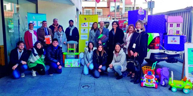 Los vecinos de Pozuelo recaudan 700 cajas de juguetes para los más desfavorecidos