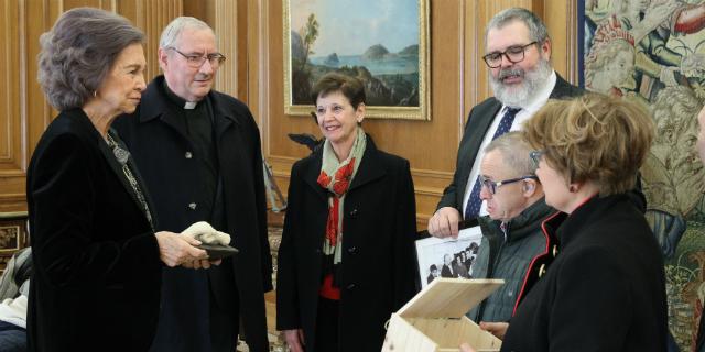 La Reina Doña Sofía recibe al Hogar Don Orione con motivo de su 50 aniversario 