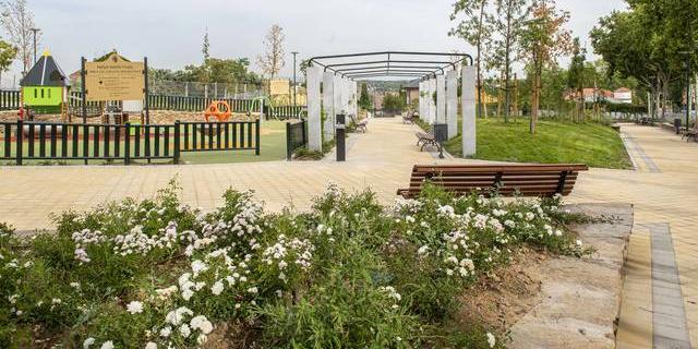 Inaugurado el nuevo parque Ramón y Cajal con más de 3.500 m2, área infantil y un arroyo artificial