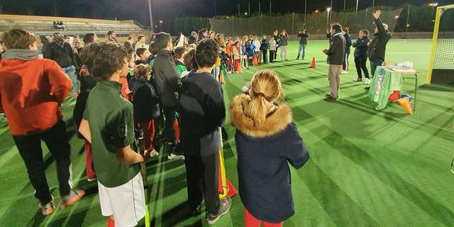 El Torneo Escolar de Navidad de hockey hierba de Pozuelo reunió a más de 120 personas