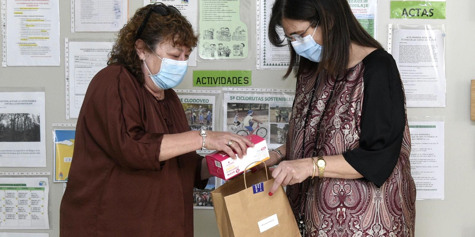 Comienza el reparto de mascarillas infantiles en los centros escolares de Pozuelo