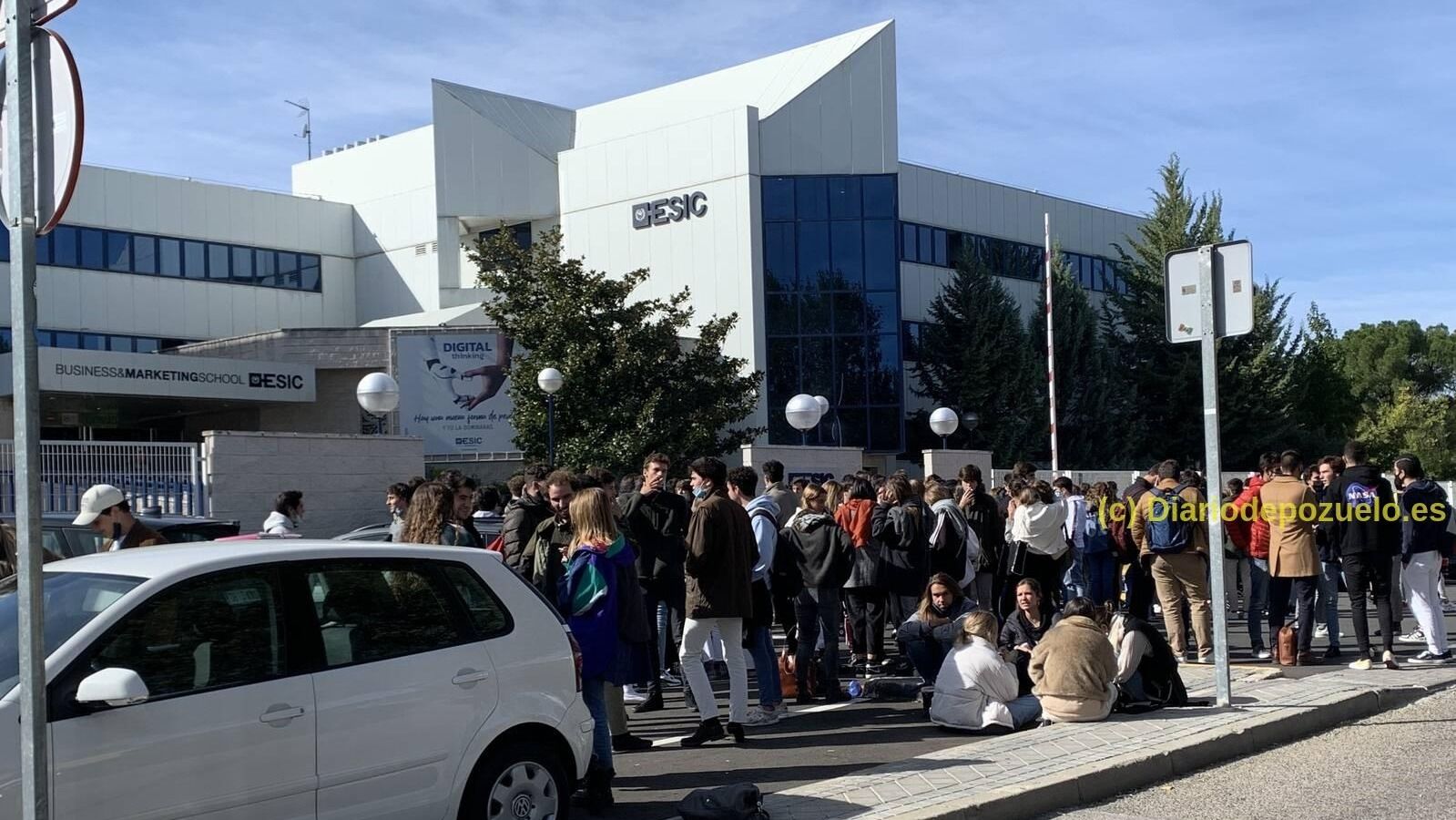 Los jóvenes de Pozuelo ya pueden solicitar becas de estudio en ocho universidades privadas de la región