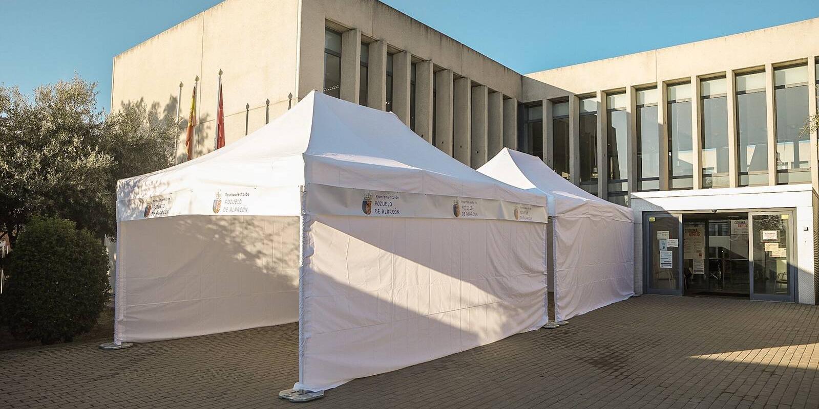 Instalada una carpa en el Centro de Salud Pozuelo- Somosaguas para los que acuden a las pruebas PCR