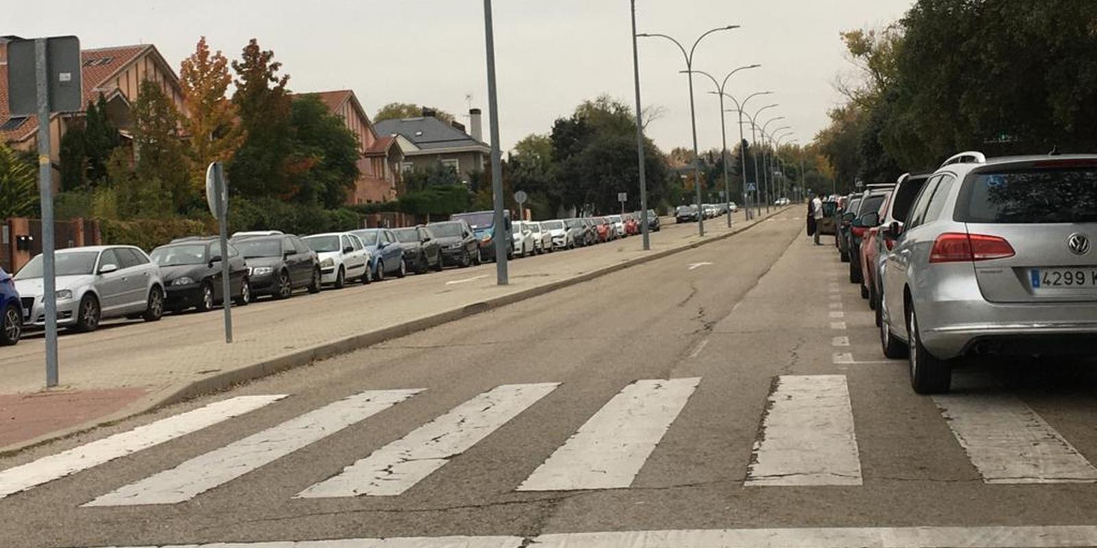 Los vecinos denuncian que el Ayuntamiento de Pozuelo no actúa ante la violación del confinamiento en la zona cercana al Hospital Montepríncipe de  Boadilla