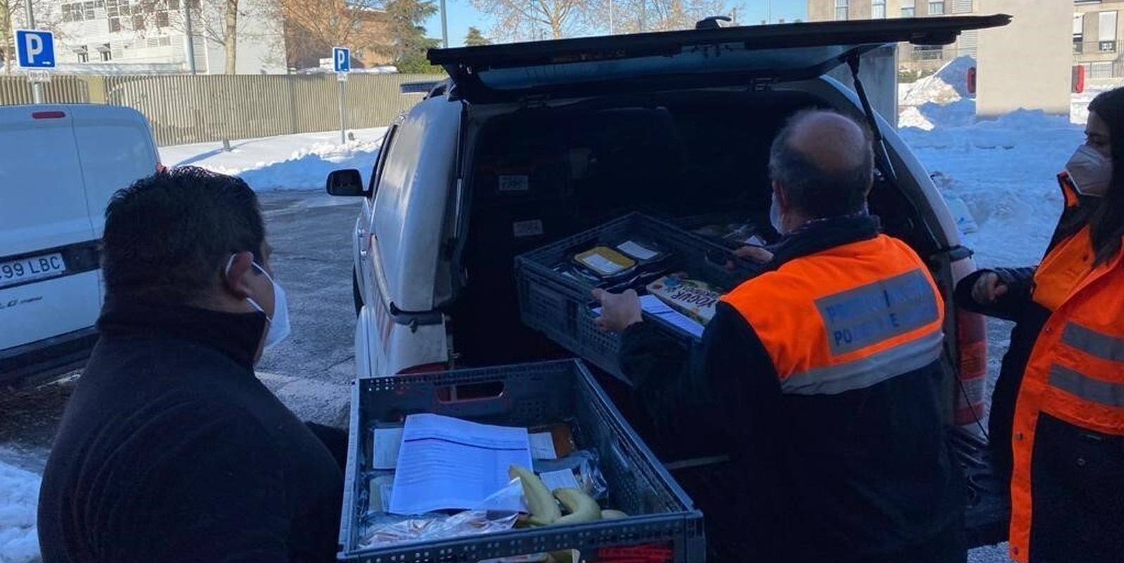 Protección Civil garantiza el reparto de comida para personas en situación de vulnerabilidad de Pozuelo