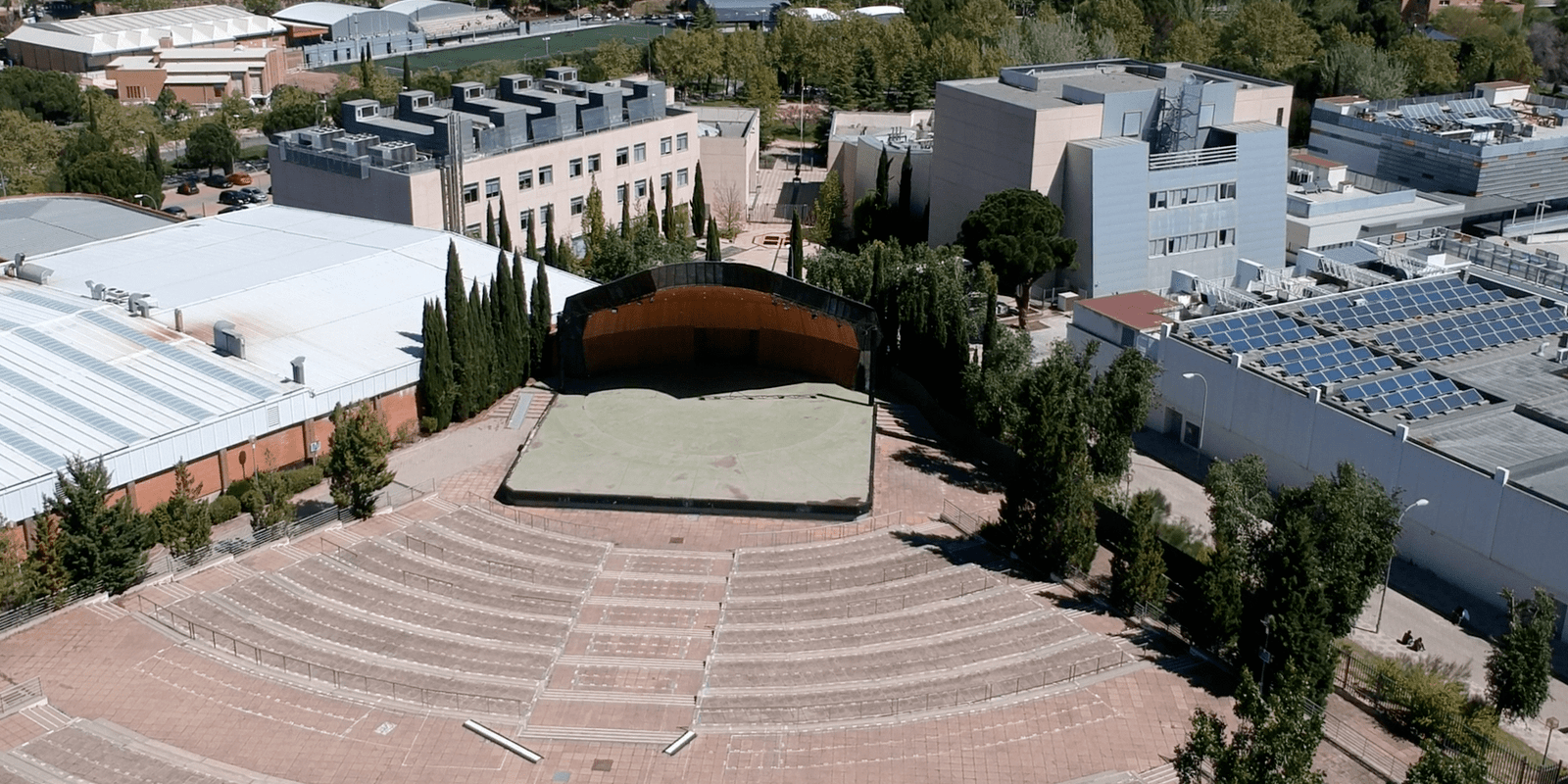 Pozuelo trabaja en mejorar la acústica del auditorio El Torreón