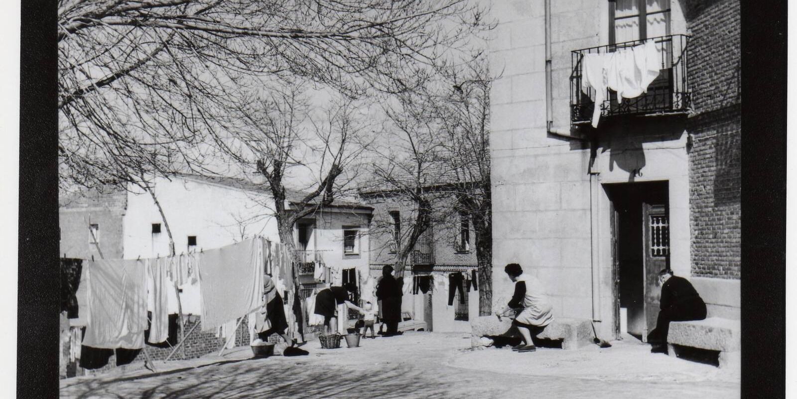 Mujeres de Pozuelo de Alarcón en los años 50 del siglo XX