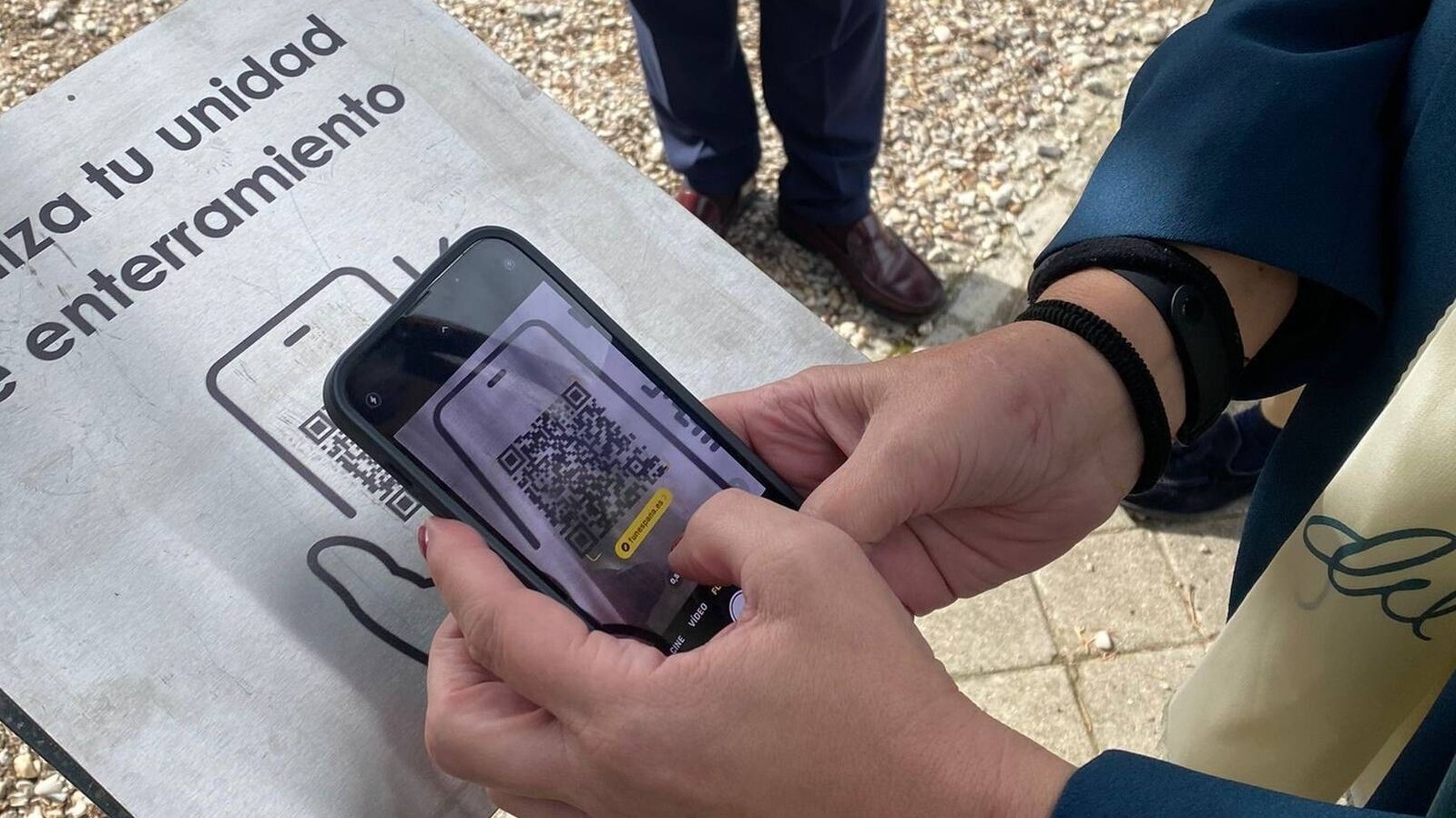 Un código QR para localizar las tumbas en el cementerio de Pozuelo Un código QR para localizar las tumbas en el cementerio de Pozuelo