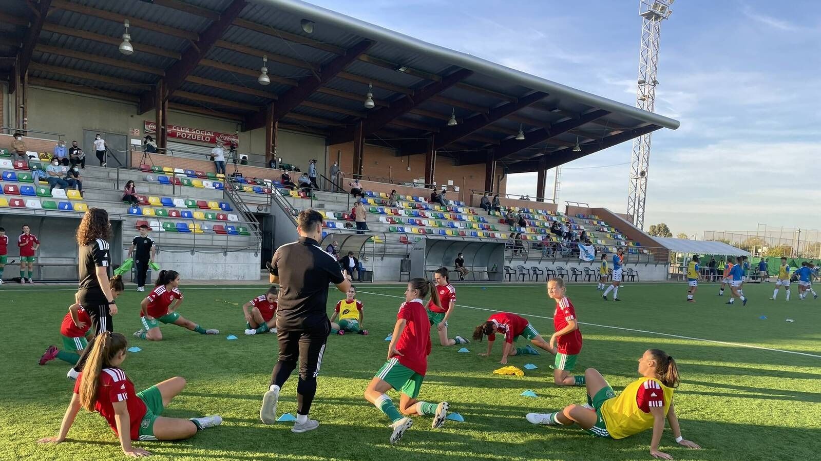 El CF Pozuelo Femenino dice adiós a la Copa de la Reina tras caer 1-9 con el Deportivo Abanca