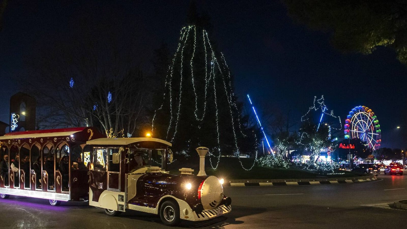 Arranca el Tren de la Navidad de Pozuelo, que recorrerá las principales calles de la ciudad