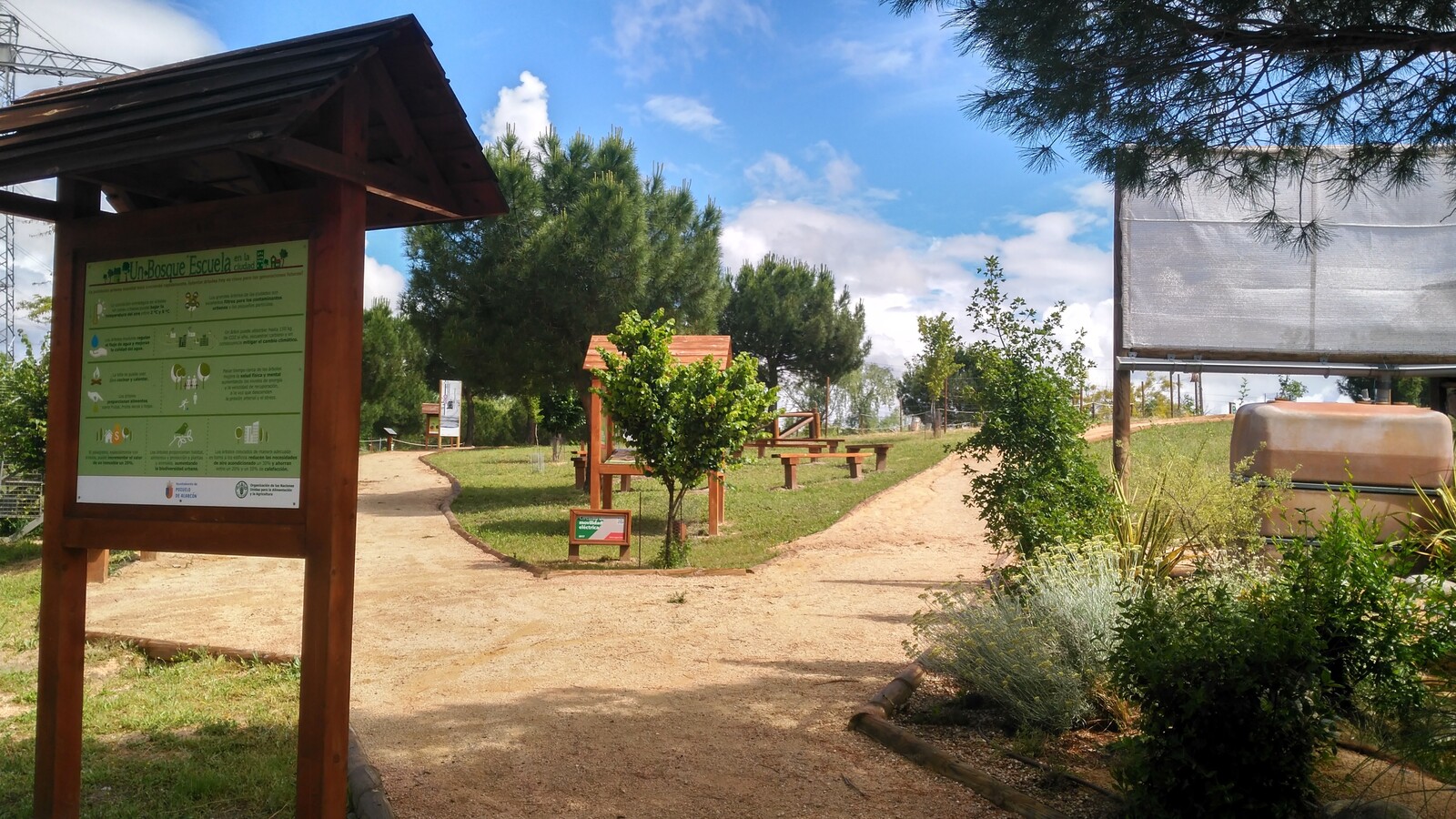 Pozuelo da la bienvenida al otoño en el Aula de Educación Ambiental 