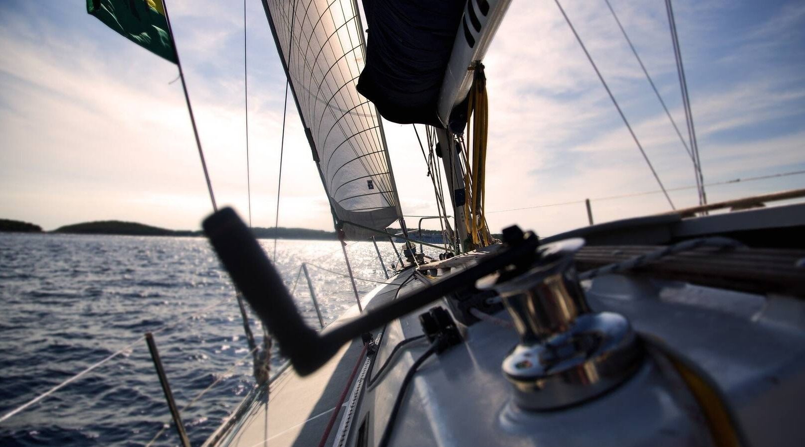 Cómo funciona el timón de un barco